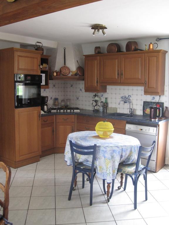 Chambres D'Hotes La Pinderie Val-Couesnon Екстериор снимка